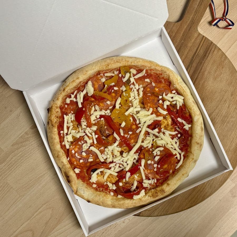 Carte des pizzas des distributeurs de Napoli Factory Moissac 8 Pizza CHORIZO